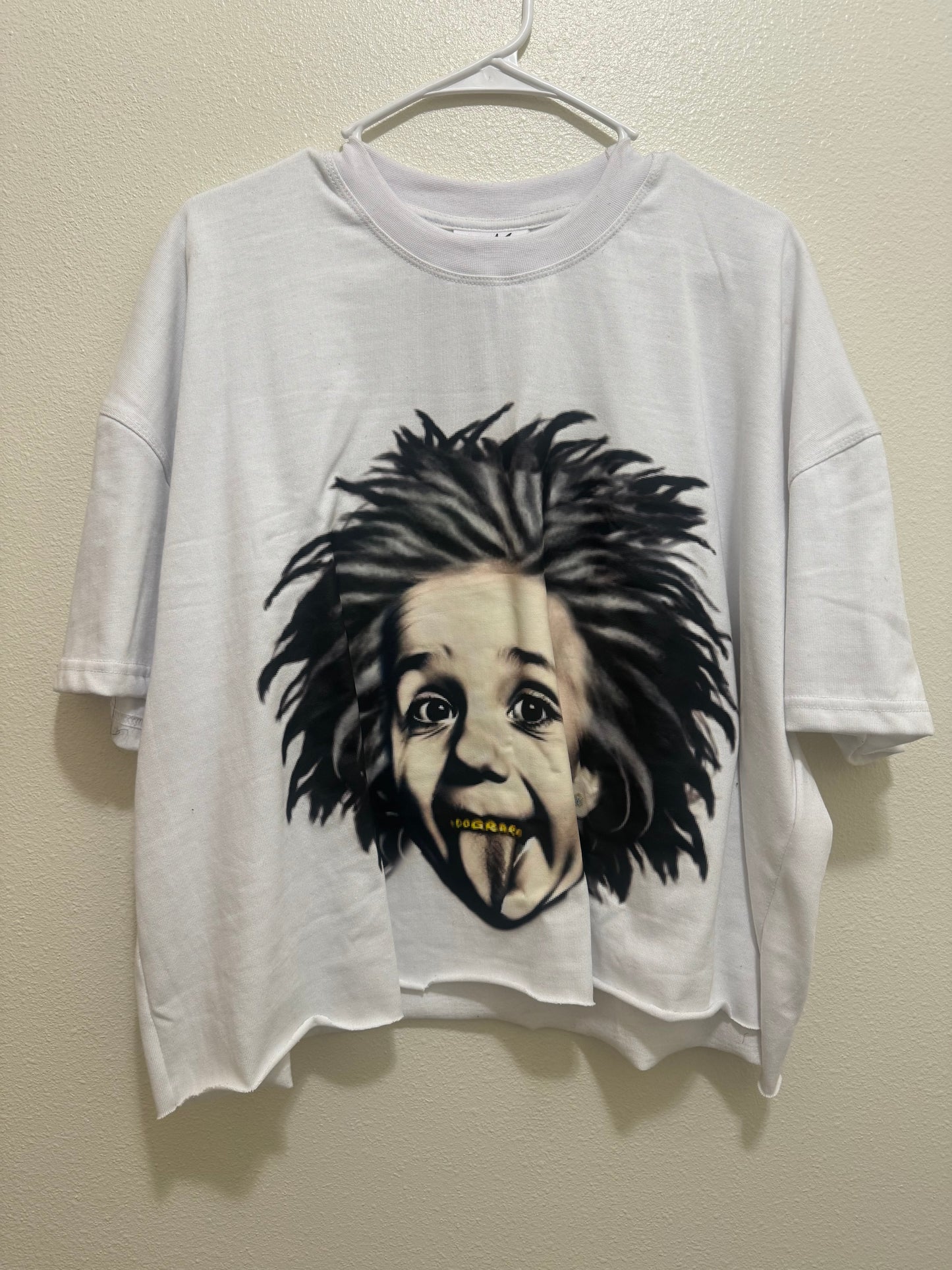 Tee