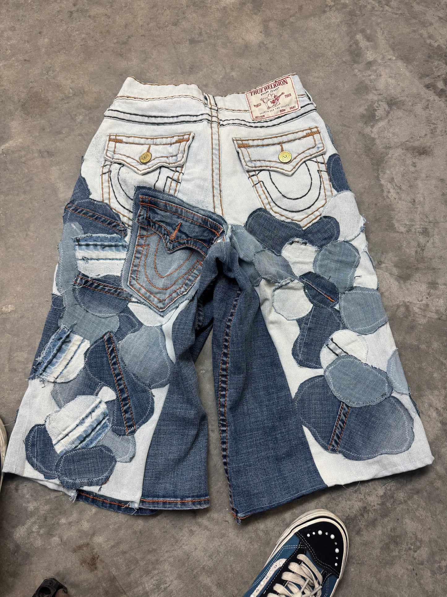 1 of 1 True religion jorts