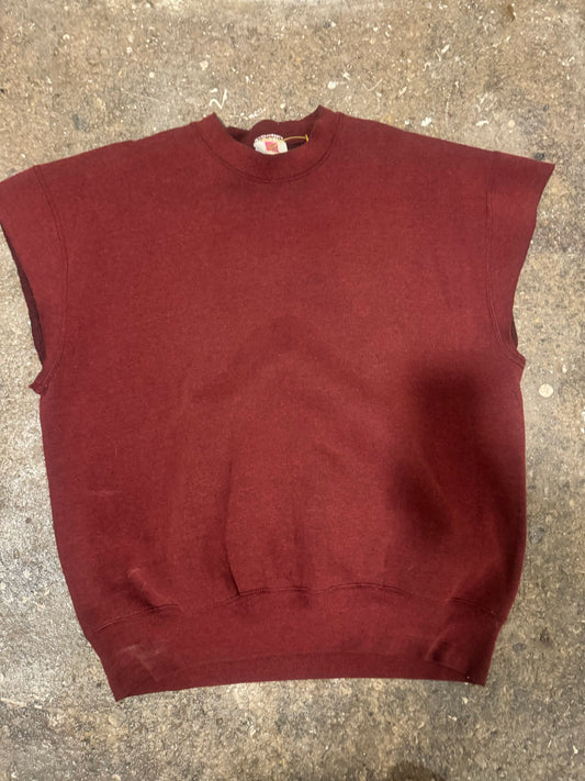 Sleeveless crewneck