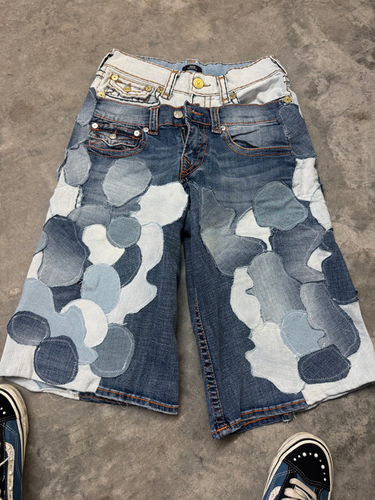 1 of 1 True religion jorts
