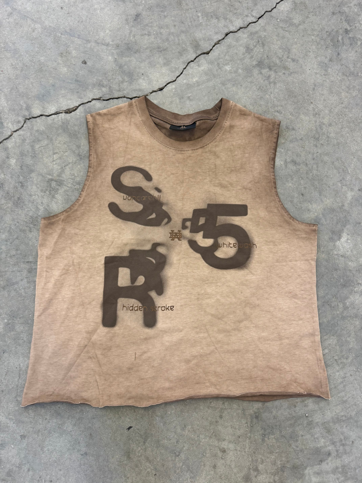 Cropped Sleeveless Tee