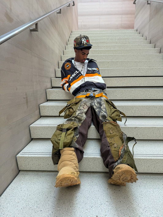 1 of 1 Utility Cargos