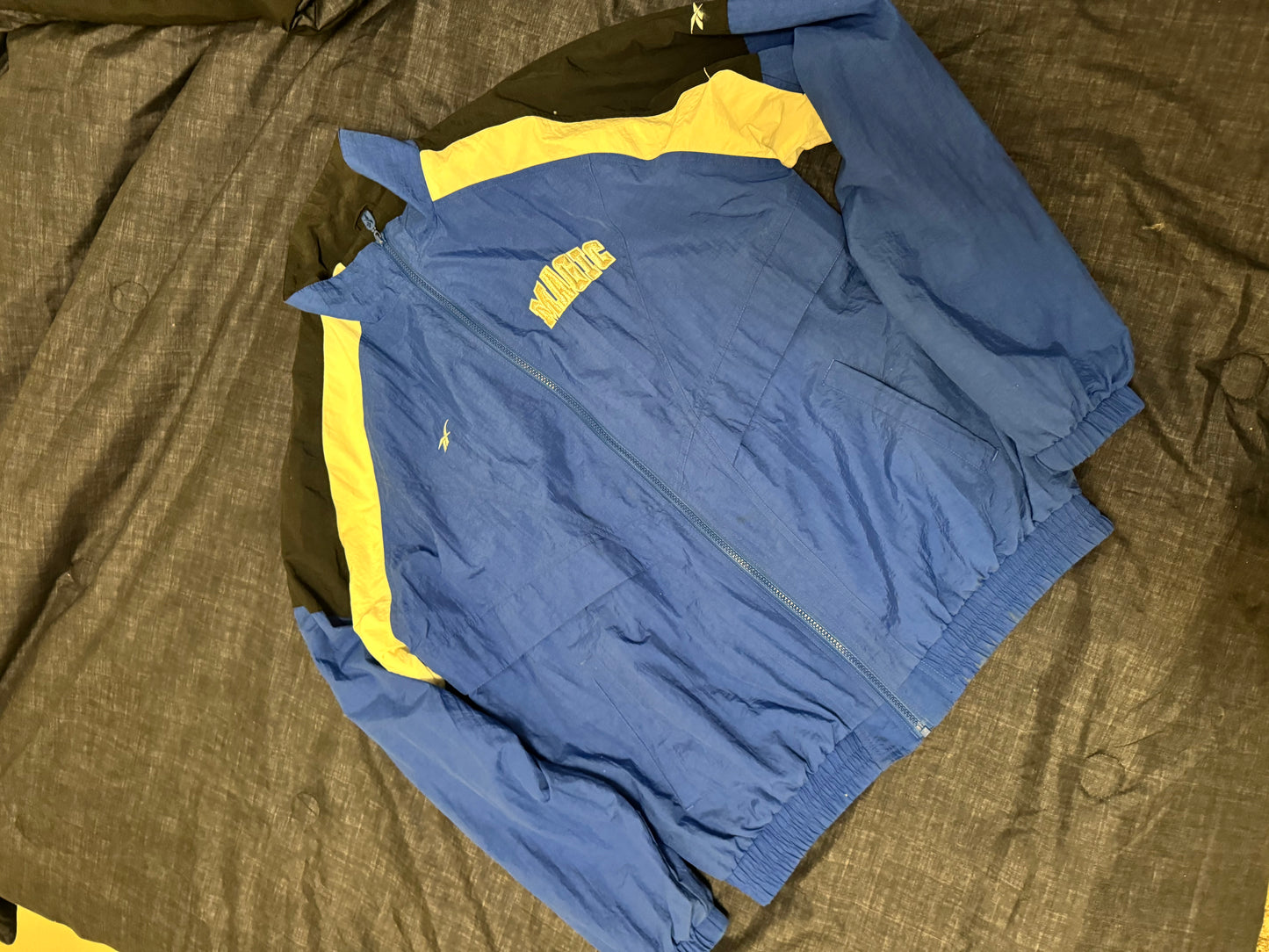 Magic Windbreaker starter jacket