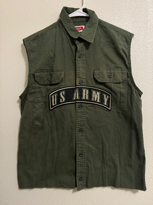 Sleeveless army button up